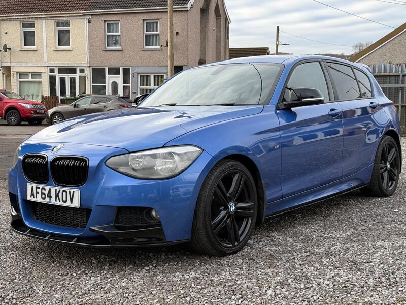 BMW 1 SERIES