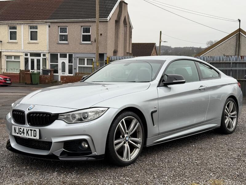 BMW 4 SERIES